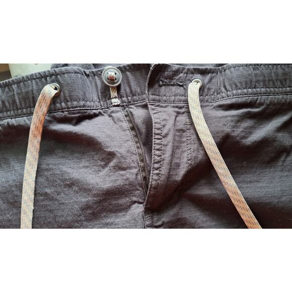 Vuori Women's The Rise, The Shine Crop Pants Gray Size S 24" inseam Athleisure - Picture 7 of 11